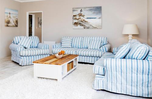 Colchester Apartment | Settle Inn Self Catering Accommodation