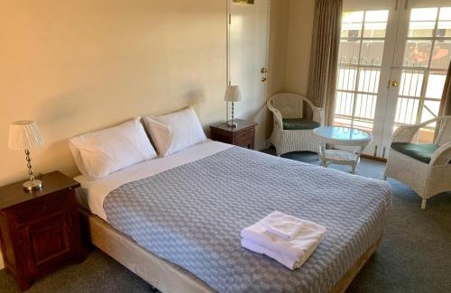 York Hotel | Settlers Hotel York
