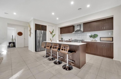 Botanic Ridge Villa | Settlers Run Golf Resort Villa “ Vacation Your Way”!
