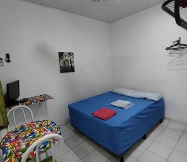 Centro de Vila Velha Apartment | Seu Apto na Praia da Costa 6 Simples e Barato Excelente Local Ar Cond TV Microondas Internet Rápida Todo seu no Centro