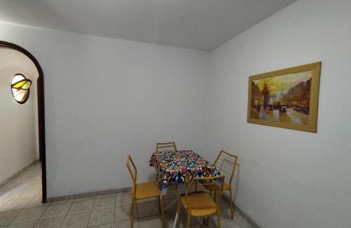Centro de Vila Velha Apartment | Seu Apto na Praia da Costa 11 Barato 2Q Não divide Completo Ar Cond Fogão Geladeira Local Excelente Centro