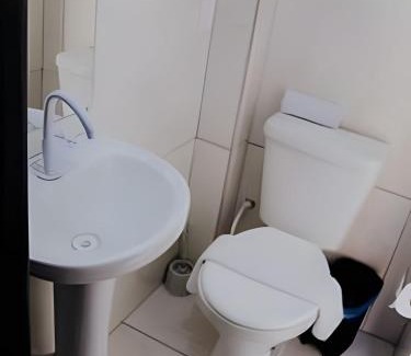 Catete House | Seu refúgio climatizado em Niterói