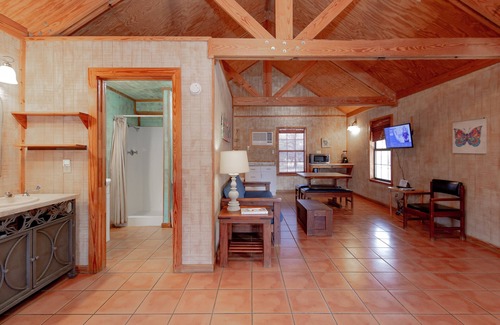 Concan Cabin | Seven Bluff Cabins