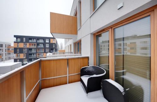 Brynow Apartment | Seven Heaven Apartament dla 4 osób z parkingiem