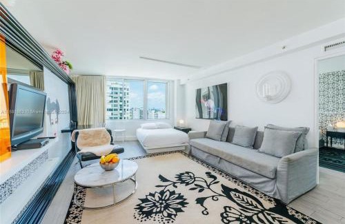 West Avenue Apartment | Seven Heaven Mondrian- The Best Bay view in Miami