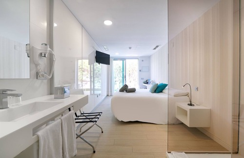 Campo Internacional Maspalomas Hotel | Seven Hotel & Wellness - Caters to Gay Men