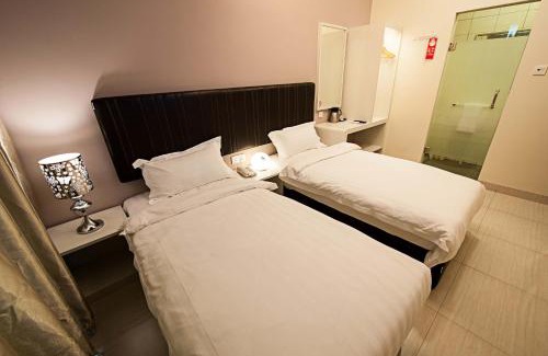 Penampang Hotel | Seven Hotel