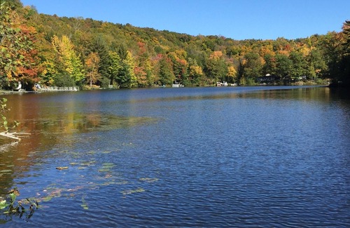 Gleason Cottage | Seven Island Lakefront Cottage - Traditional Wisconsin Cottage