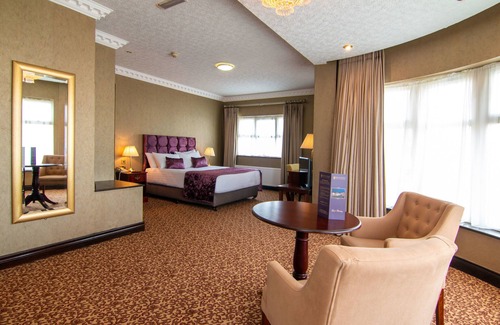 Carlow Hotel | Seven Oaks Hotel