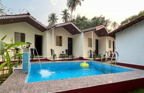 Morjim Hotel | Seven Petals Cottages