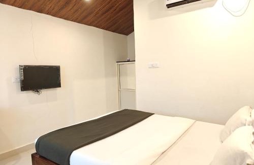 Morjim Hotel | Seven Petals Cottages