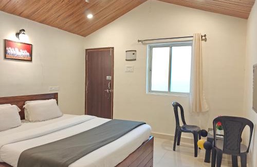 Morjim Hotel | Seven Petals Cottages