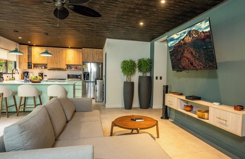 Jaco House | Seven Ranch Jungle Villa