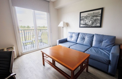 Sebring Hotel | SEVEN Sebring Raceway Hotel