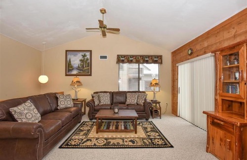 Seven Springs Apartment | Seven Springs 1 Bedroom Premium Condo, Ski In Ski Out condo