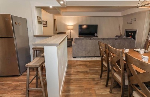 Seven Springs Condo | Seven Springs 2 Bedroom Premium Condo, Pet Friendly! by RedAwning - Save 10% on 3 Nights, 15% on 5 Nights!