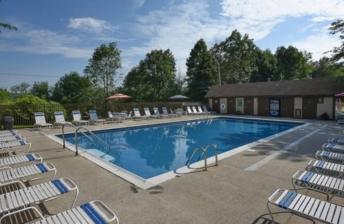 Seven Springs Condo | Seven Springs 4 BR Deluxe Townhouse, Sleeps 11! by RedAwning - Save 10% on 3 Nights, 15% on 5 Nights!