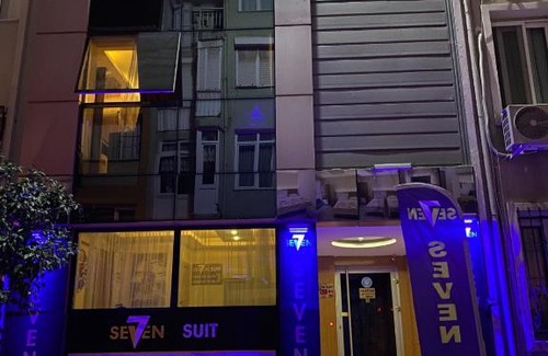 Izmir City Centre Apartment | Seven suit