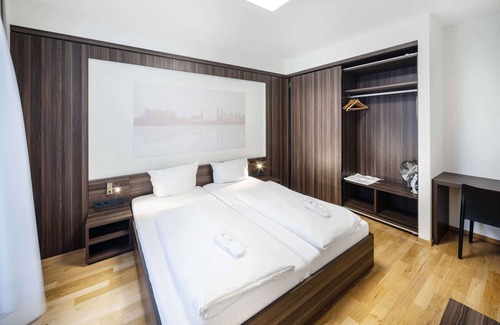 Bergheim Hotel | sevenDays Heidelberg; Suite