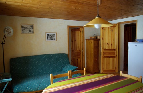 Nevache House | Several apartments/houses for rent in a beautiful valley in France