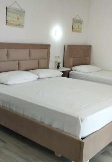 Qeparo Apartment | Sevilia Rooms