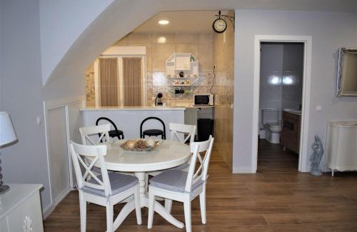 La Guardia House | SEVILLA I Y SEVILLA II
