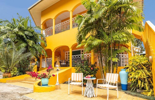 Beau Vallon Apartment | Seychelles: Apartment/flat - Seychelles