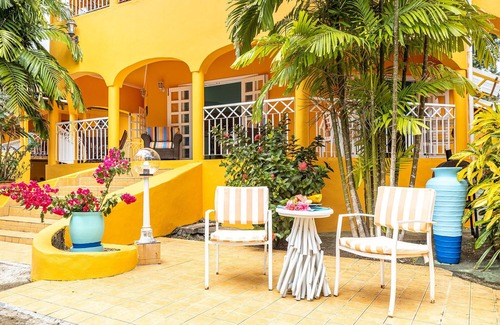Beau Vallon Apartment | Seychelles: Apartment/flat - Seychelles