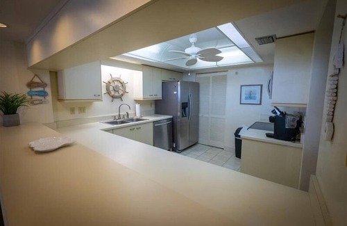 Ocean View Halifax Estates Apartment | Seychelles 1405 - Daytona Beach Oceanfront Vacations, Inc