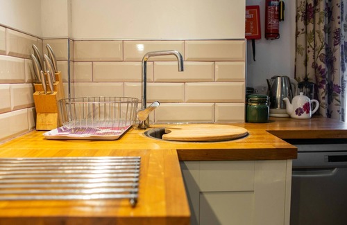 Haverfordwest Cottage | Seymour, Johnston - Two Bedroom Cottage, Sleeps 4