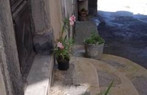 Seyne Apartment | Seyne 15 minutes from the Serre-Ponçon dam