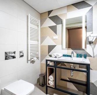 gmina Kostrzyn Hotel | Sezony. Restauracja i Hotel