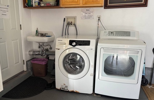 Balboa Park Apartment | SF Private Room & Bath w/Parking near BART
