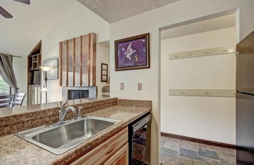 East Village at Copper Apartment | Sf204 Snowflake Condo