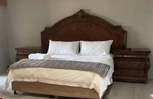 Mafube Bed & Breakfast | SFT Sefatsa guesthouse
