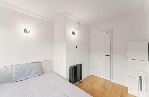 Fitzrovia Apartment | SG, Classic Oxford Street Central London Apartment