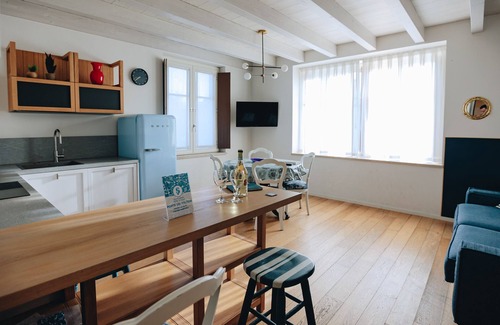 Peschiera del Garda City Centre Apartment | SG Family - Ponte dei Voltoni Apartment