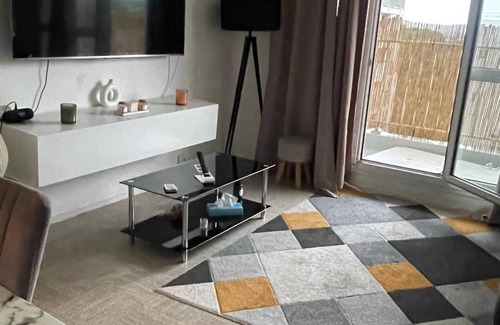 Villemomble Apartment | SG Home Appartement Equipee Centre Ville