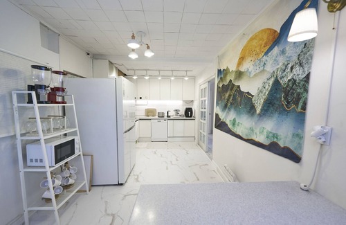 Seongbuk-dong House | SG Tailored Serviced Home 5 MIN walk from Hansung univ. stn