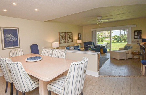 Crescent Beach Condo | SH 134 Newly Remodeled 2015 2 Bedroom Flat
