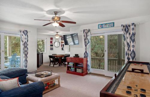 Southern Shores House | SH157 Chase-n-Grace
