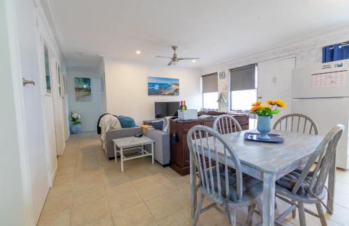 Yanchep House | Shabby Chic Shack - 2 bedroom Beach Cottage
