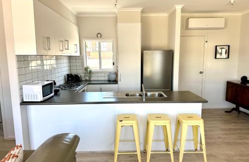 Para Wurlie House | Shackleton