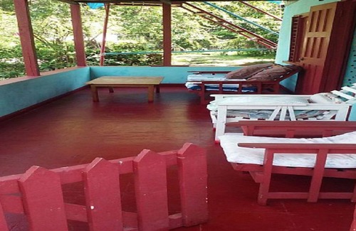 Belmont House | Shades cottage room #1