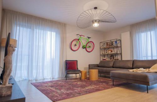 Aviatiei Apartment | Shades of Grey 124 - Cloud9 Residence - Pipera - Floreasca - Barbu Vacarescu Area
