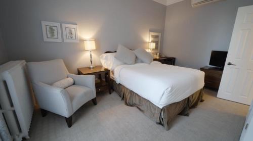 Rothesay Hotel | Shadow Lawn Inn