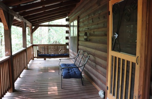 Pleasant Grove House | Shadow Me Secluded Cabin