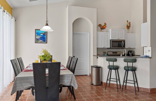 Tuscan Hills Villa | Shady Palms Villa - 3 Bedroom Luxury Villa with West Facing Pool