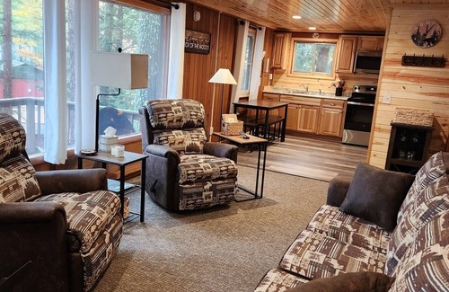 Rhinelander Cabin | Shady Rest Cabin #7, Sandy Beach, Swimming, ATV/UTV Trails, Firepit, Dock