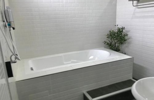 Mae Sot Resort | Shafa Resort